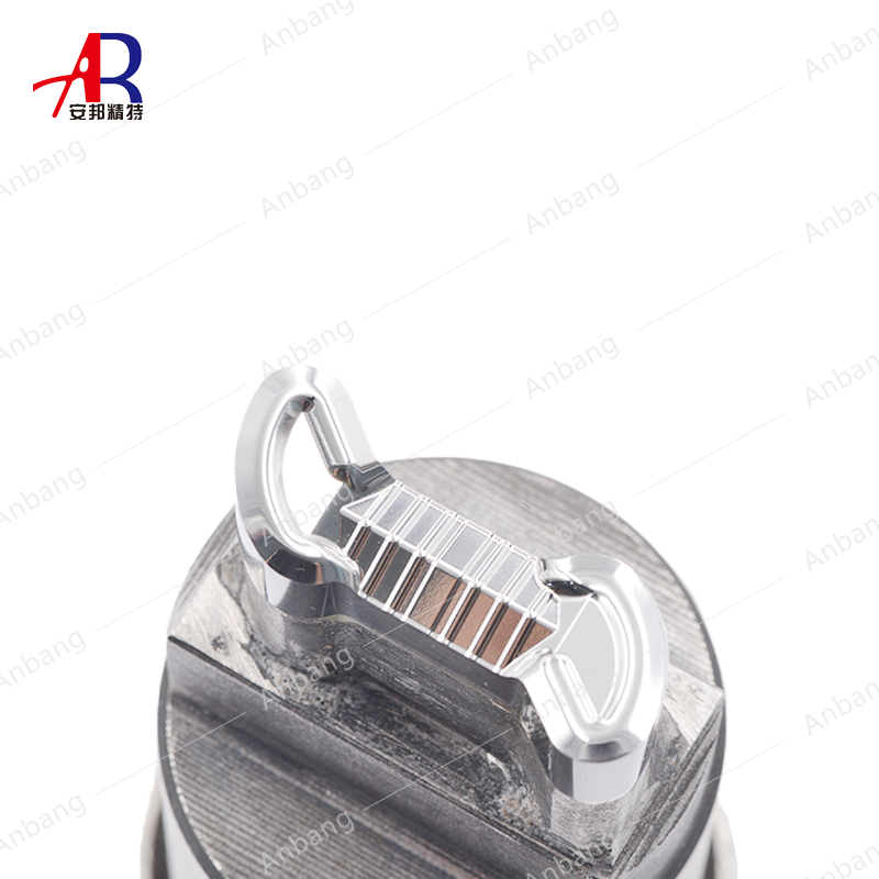 QC300806